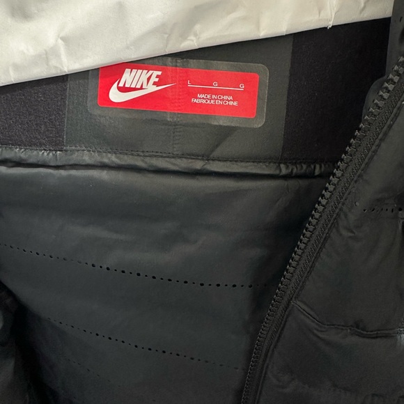Nike Tech puffer - Picture 2 of 3